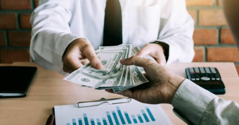 Understanding Licensed Money Lenders in Singapore: A Comprehensive Guide
